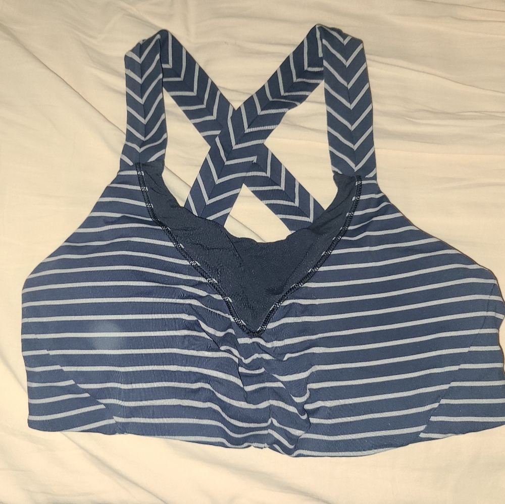 ❌❌Gifted 
Lululemon All Sports bra
